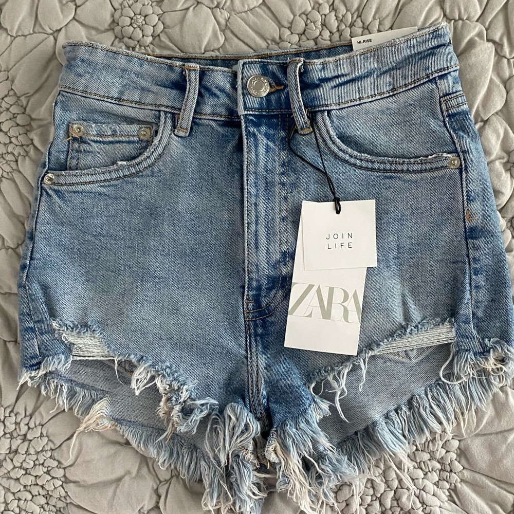NWT ZARA JEAN SHORTS